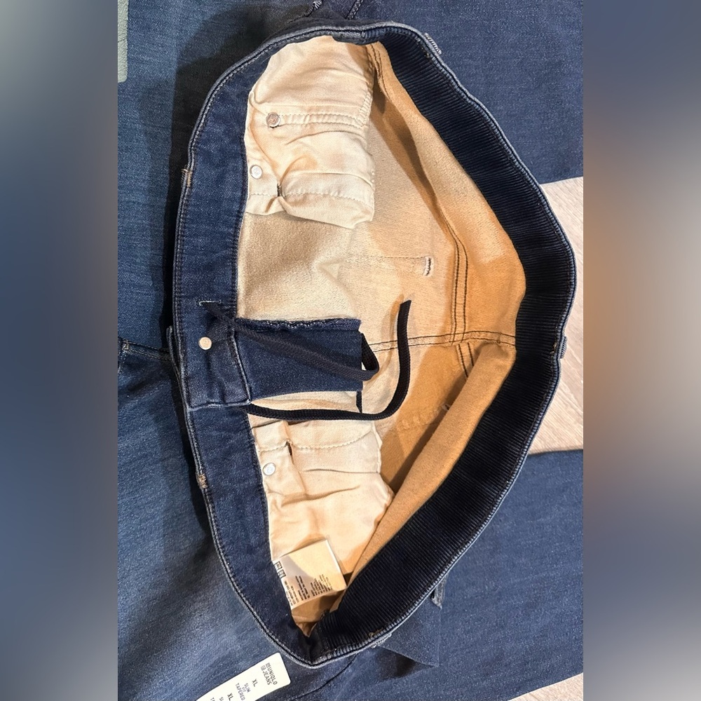UNIQLO Heattech Slim Fit Pants - XL, Waist 36-38 (NWT)🖤 - Picture 5 of 8